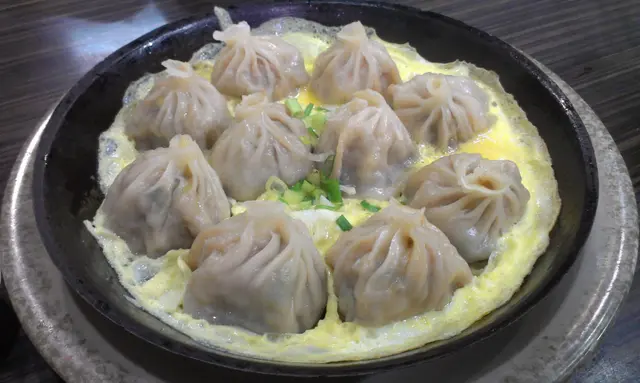 生煎小籠包