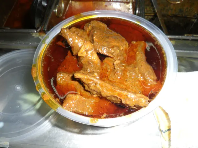 好硬的咖喱牛腩