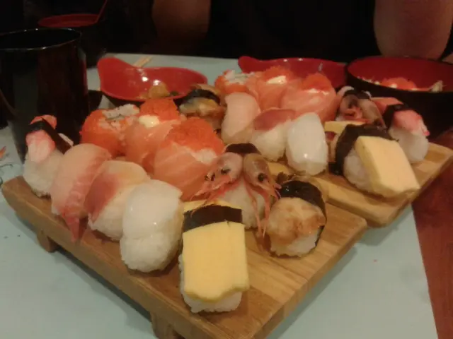 幾多件, 好夠食, 不過味道好差下, 啲飯又處理得差, 一啲都食唔出鮮味, 食爭鮮好過