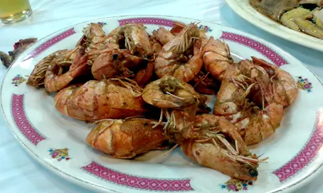 一斤重的蝦每人有1-2隻,蝦肉爽口,吃出有蛋黃味,果然是招牌菜,有膽固醇高的我都吃了2隻