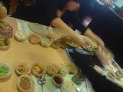 抄芽菜,豆卜,泡菜,銀魚,抄椰菜,豆角,酸羅白,咖哩薯仔??!!