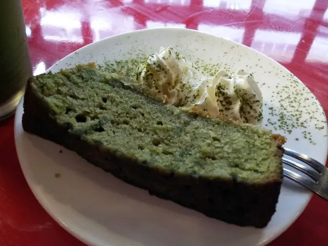 matcha loaf cake