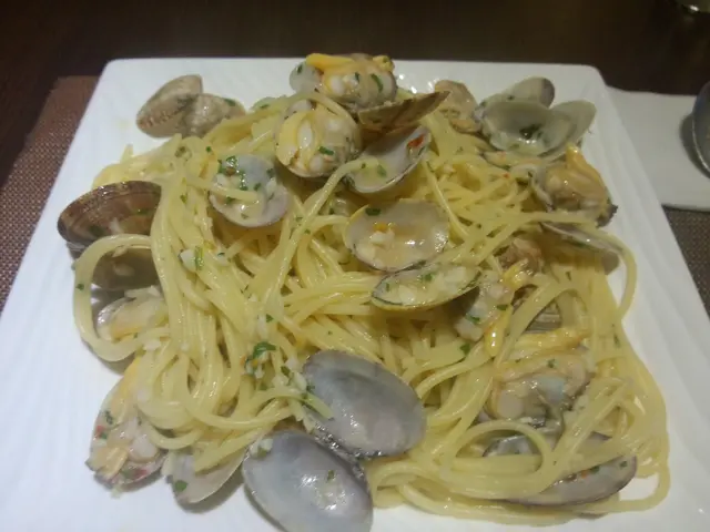 香蒜辣鮮蜆肉意粉