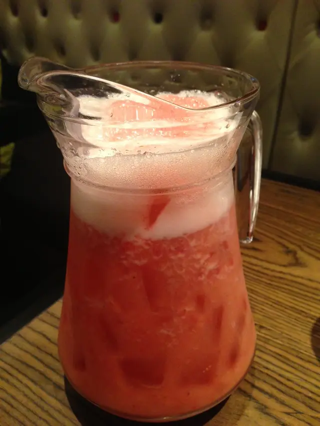 棉花糖草莓艾菲