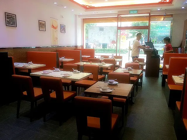 新開張, 人比較少, 服務態度一流