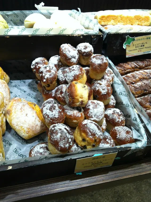 小小的一件，內含很多果乾，喜歡果乾的朋友應該會覺得不錯