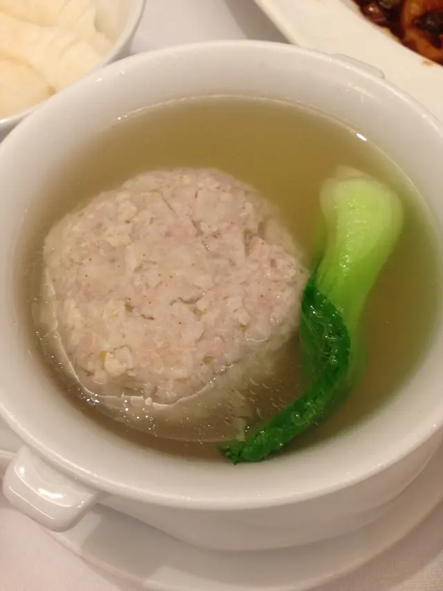 清蒸獅子頭