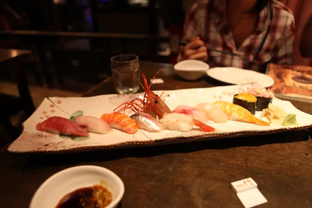 Chef Sushi 10 件 $220