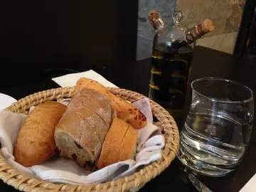 Good bread selection