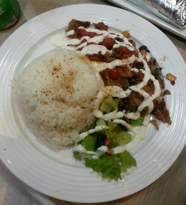 Beef Doner with Rice香烤牛肉水稻飯