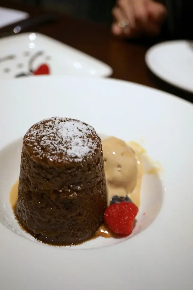 Banana Pudding with toffee ice-cream