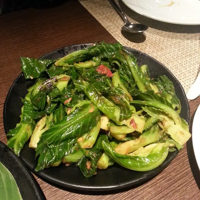 菜苗鮮嫩,炒得咸香惹味!