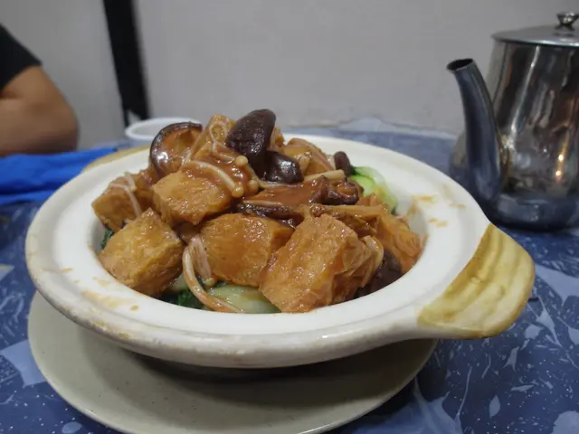 南乳千層枝竹煲