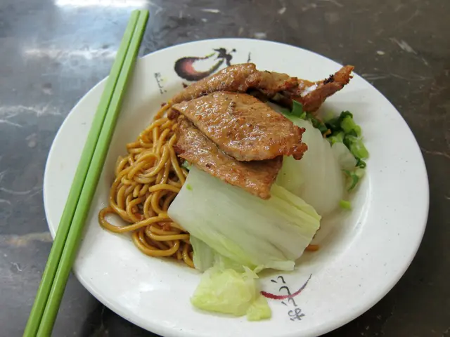 豬扒撈油麵