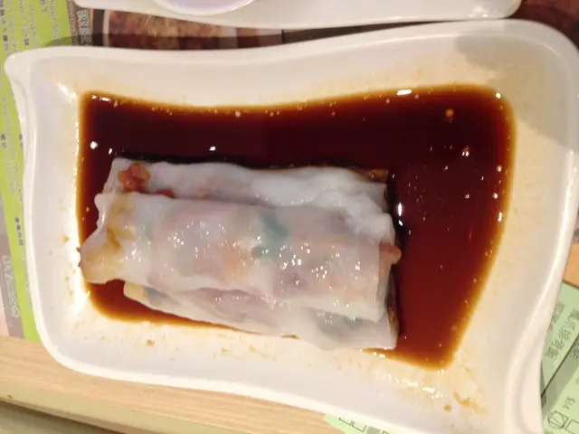 腸粉既皮好薄，醎料又足，唔錯