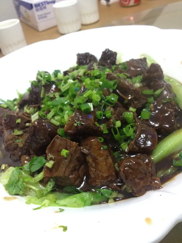 秘制牛腩