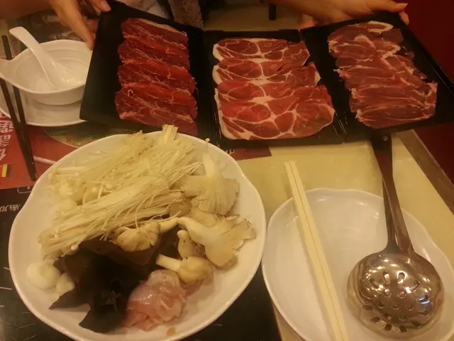 肉類幾靚~ 只係....可以既話唔該上左雞煲先....