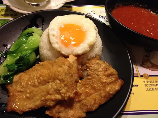 蕃茄煎蛋雞扒飯