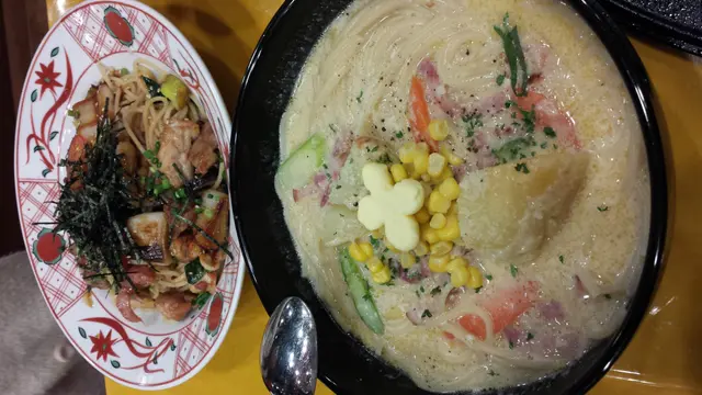 自家日式燒雞意大利麵，北海道風湯意大利麵