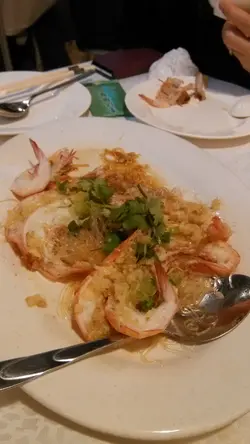 蒜蓉蒸开边虾