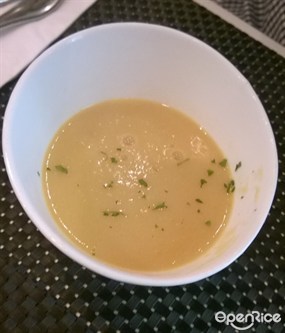 Soup of the Day - Sweet corn soup - 銅鑼灣的清怡咖啡館