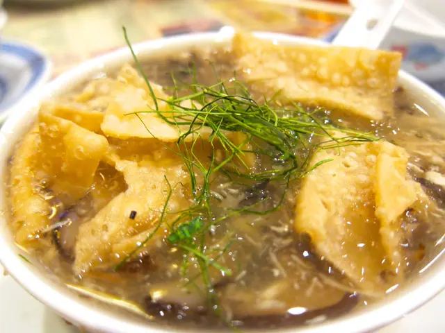 太史五蛇羹Assorted snakes banquet ($95/bowl)