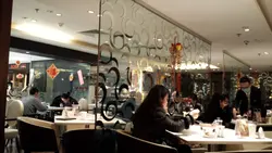 餐厅环境舒适整洁