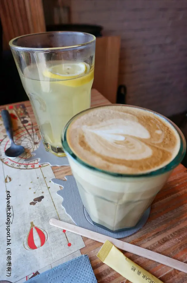 蜂蜜檸檬薑茶與拿鐵