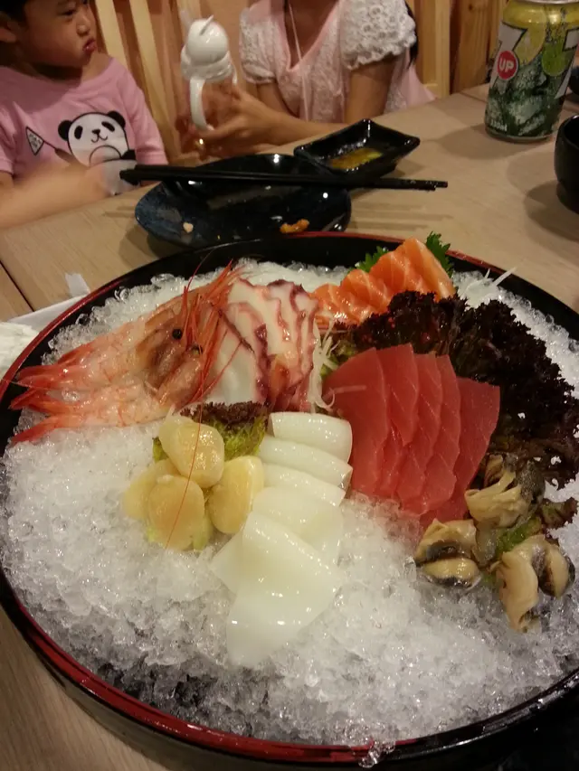 可能是新開張的關係，刺身非常新鮮！