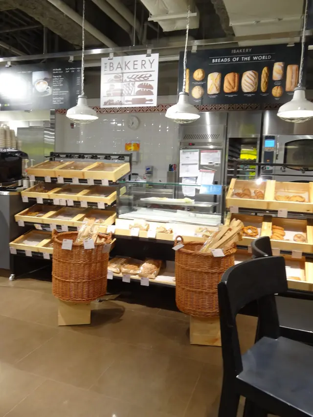 <馬莎麵包部 Marks & Spencer Fresh Bakery>