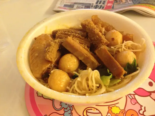 雞亦魚蛋牛肚車仔米