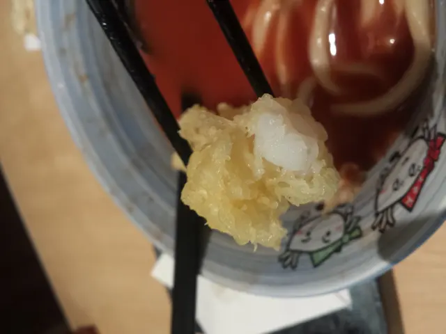 天婦羅蝦是超厚漿的