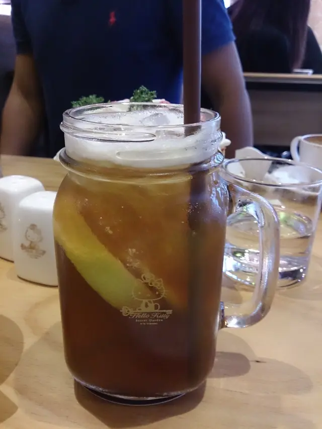 Iced Apple Tea