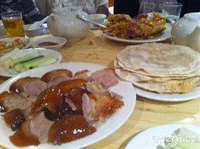 片皮鴨 - 尖沙咀的鹿鳴春飯店