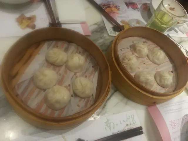 $38有5隻,我們6人都俾個讚,所以再來一個,皮薄多汁,肉有味得來又不會過咸