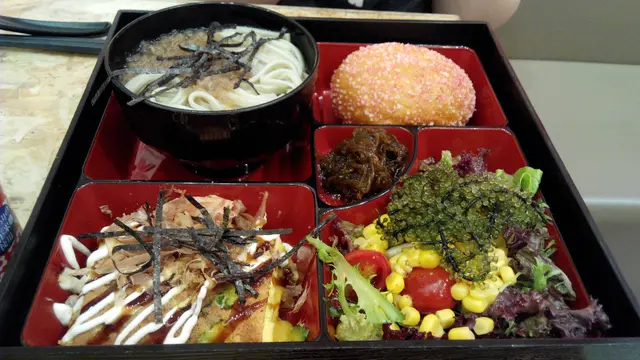 一個餐已經包左7款沖繩代表美食!