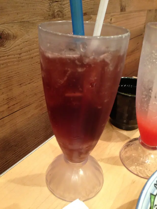 「藍苺荔枝椰果㧧打」$24，椰果煙煙韌韌！