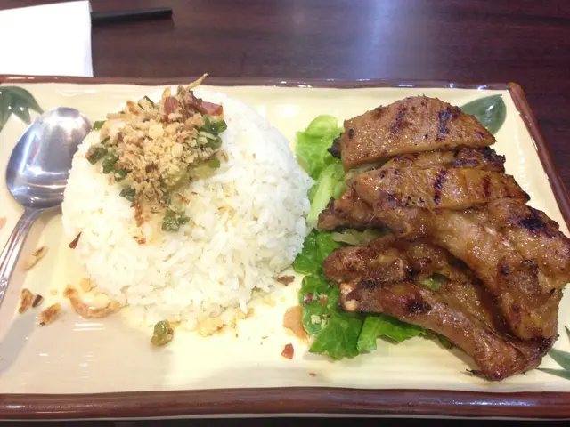 炭燒香茅豬扒飯