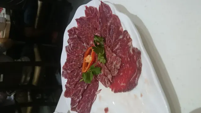 咬吳爛既牛肉,盛惠200元