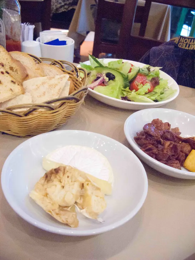 焗Brie芝士＋蒜子