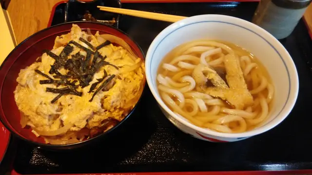 滑蛋雞扒飯