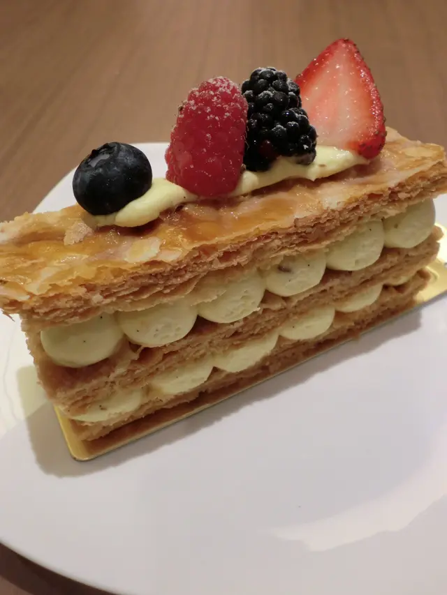 passiflora (passion fruit mousse cake)$45