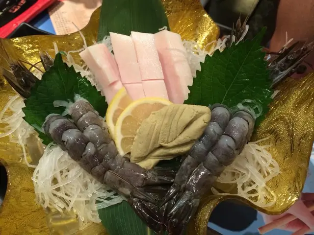 魚生和蝦尚算新鮮, 可以