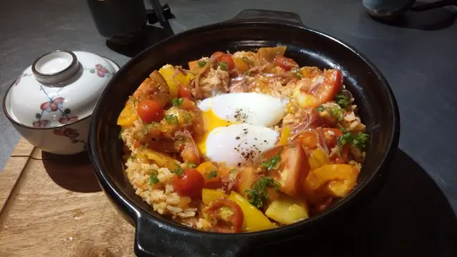 砂鍋溫泉蛋飯