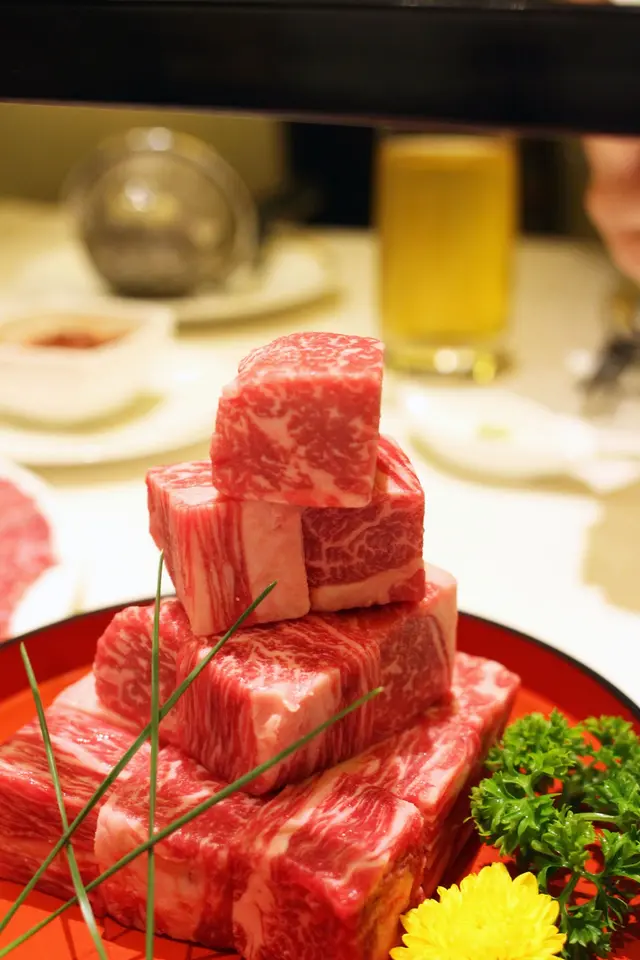 日本近江黑毛A5和牛粒