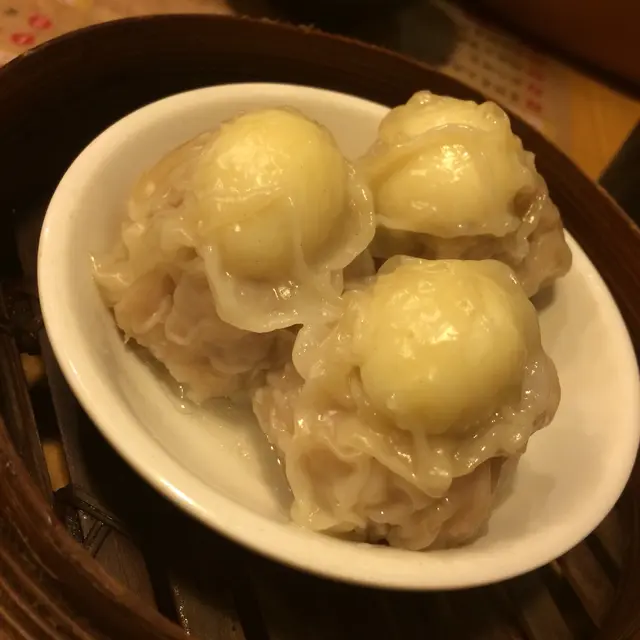 懷舊鵪春蛋燒賣