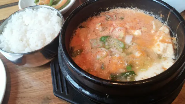 海鮮豆腐鍋