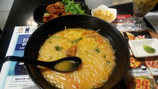 炸雞冬陰公粉絲