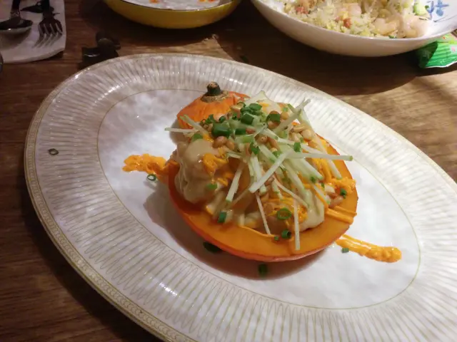 呢個超級推介，好大隻蝦又爽口，加埋千島醬，真係好開胃，好好食，不過份量少左d