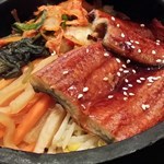 似韓式石鍋飯
